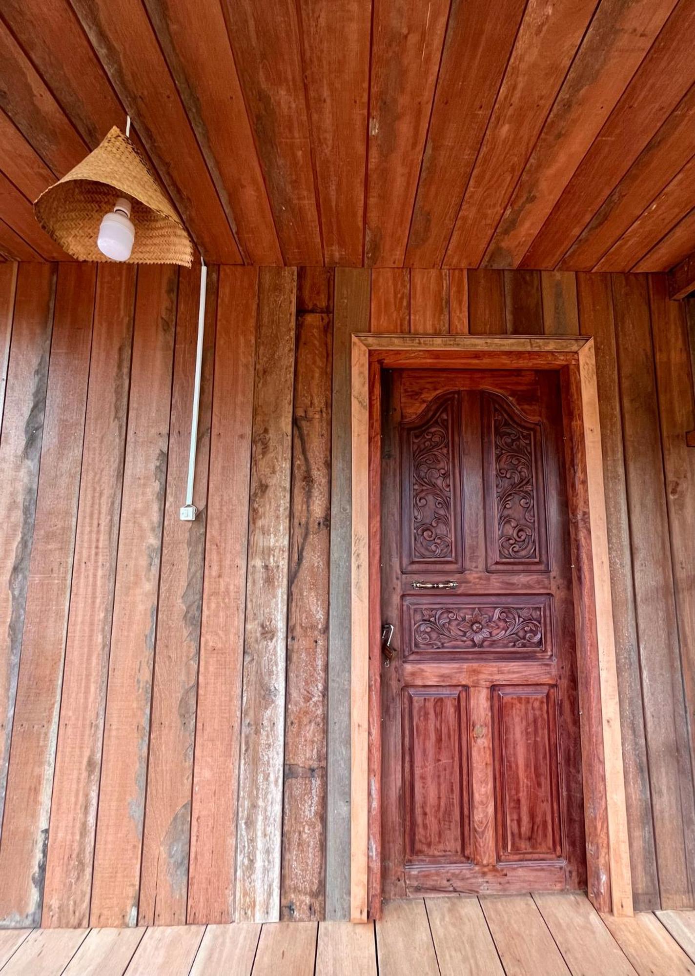 Ratanakiri Farmhouse & Trekking Banlung Exterior photo